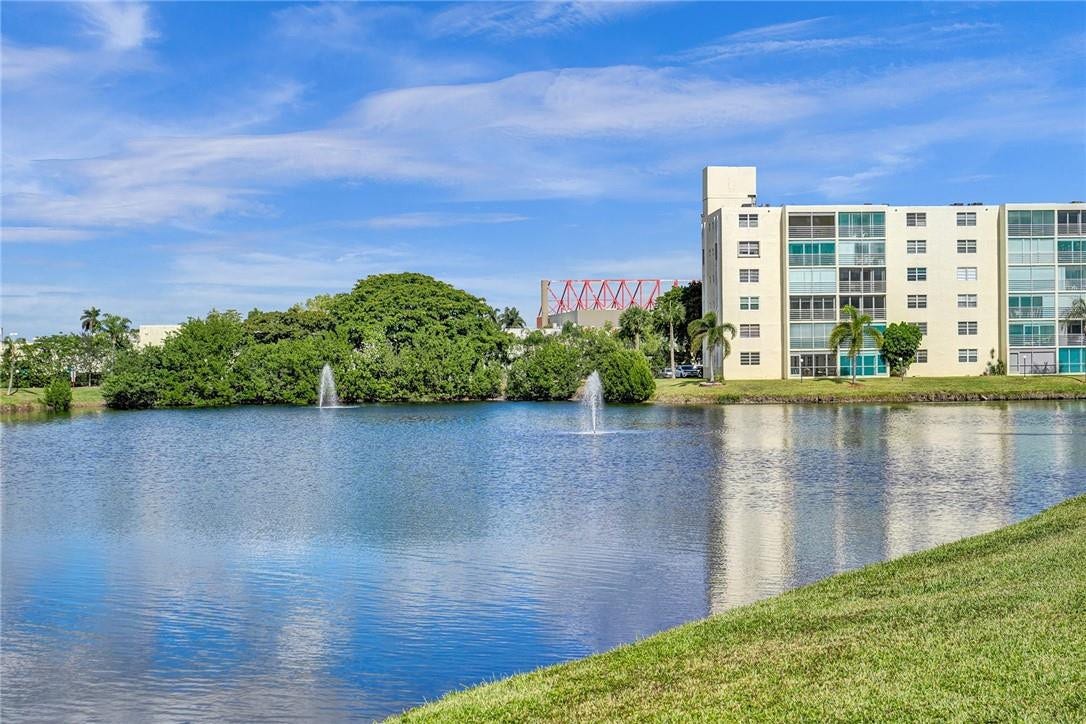 101 SE 3rd Avenue, #506, Dania Beach, FL 33004