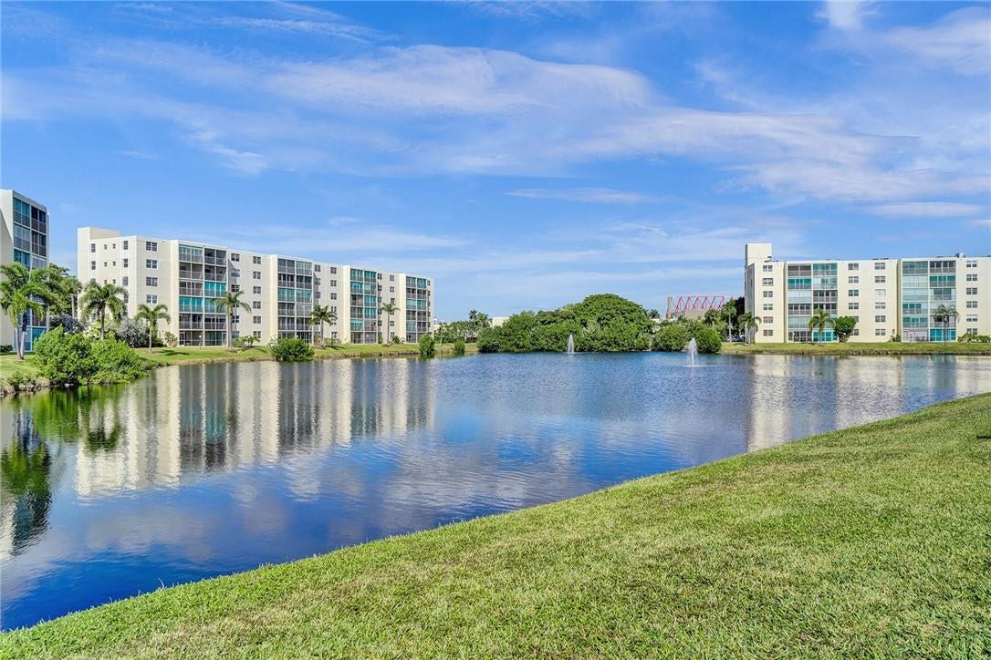 101 SE 3rd Avenue, #506, Dania Beach, FL 33004