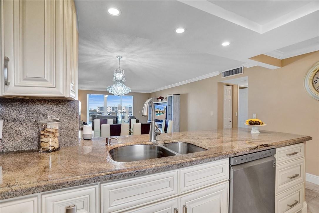 101 SE 3rd Avenue, #506, Dania Beach, FL 33004