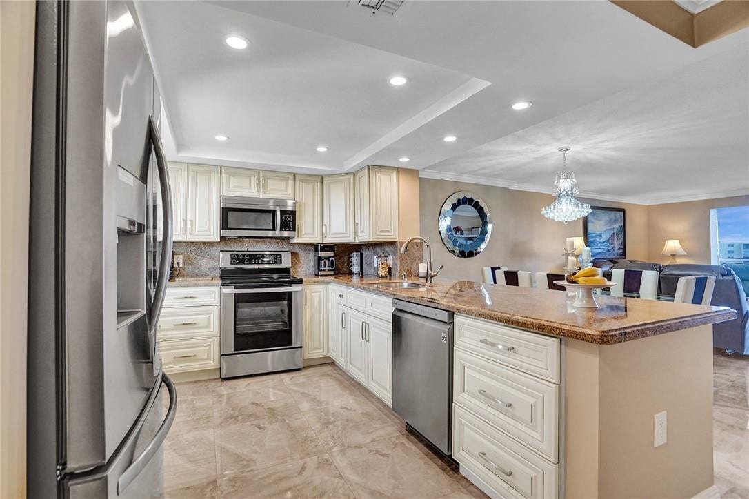 101 SE 3rd Avenue, #506, Dania Beach, FL 33004