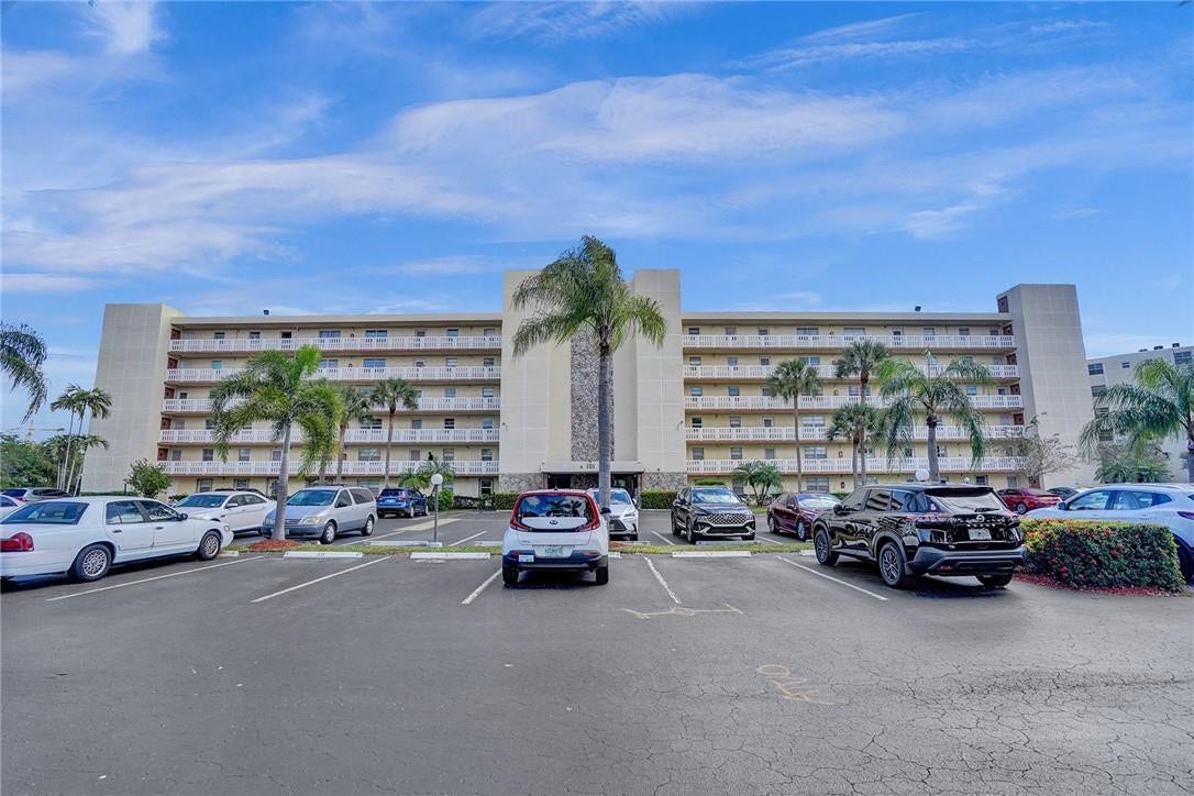 101 SE 3rd Avenue, #506, Dania Beach, FL 33004