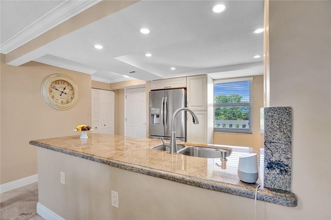 101 SE 3rd Avenue, #506, Dania Beach, FL 33004