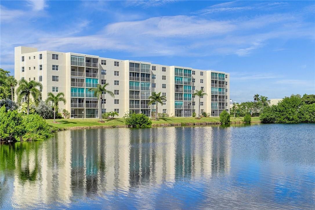 101 SE 3rd Avenue, #506, Dania Beach, FL 33004