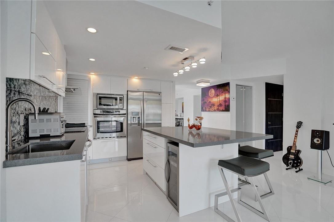 201 Golden Isles Drive, #207, Hallandale Beach, FL 33009 201 Golden Isles Drive, #207, Hallandale Beach, FL 33009