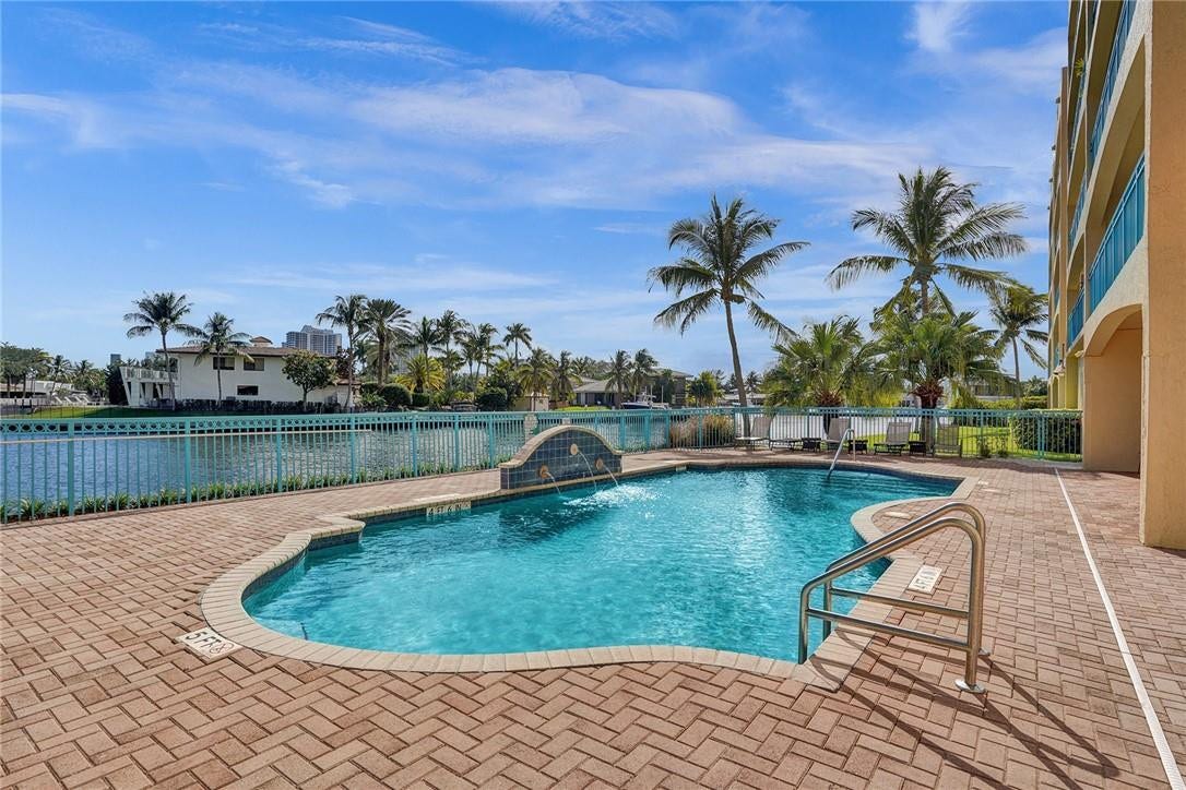 201 Golden Isles Drive, #207, Hallandale Beach, FL 33009 201 Golden Isles Drive, #207, Hallandale Beach, FL 33009