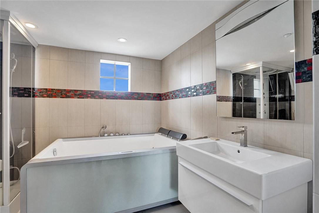 201 Golden Isles Drive, #207, Hallandale Beach, FL 33009 201 Golden Isles Drive, #207, Hallandale Beach, FL 33009