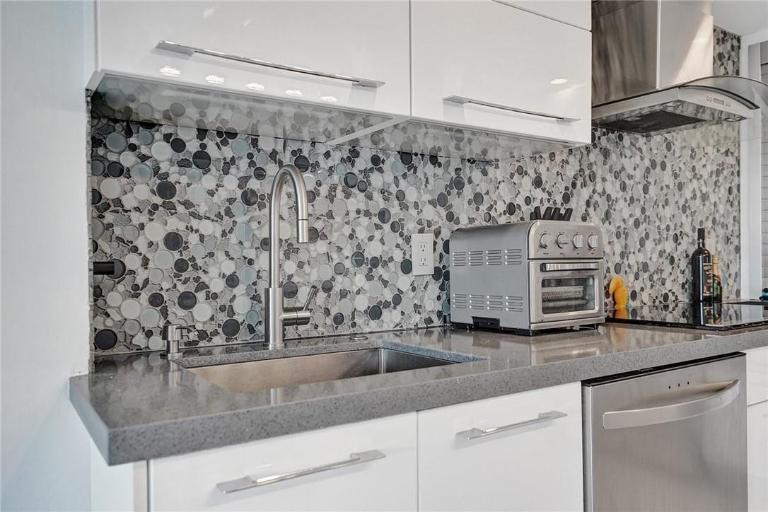 201 Golden Isles Drive, #207, Hallandale Beach, FL 33009 201 Golden Isles Drive, #207, Hallandale Beach, FL 33009