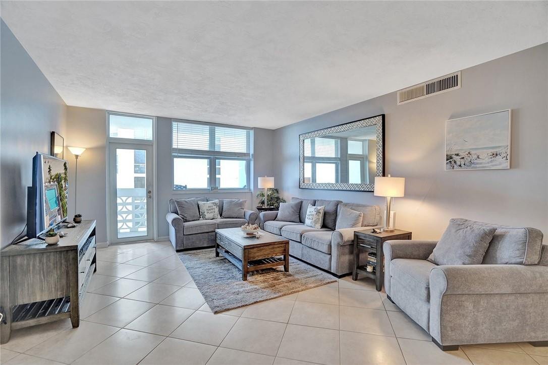 4250 Galt Ocean Drive, #14H, Fort Lauderdale, FL 33308 4250 Galt Ocean Drive, #14H, Fort Lauderdale, FL 33308