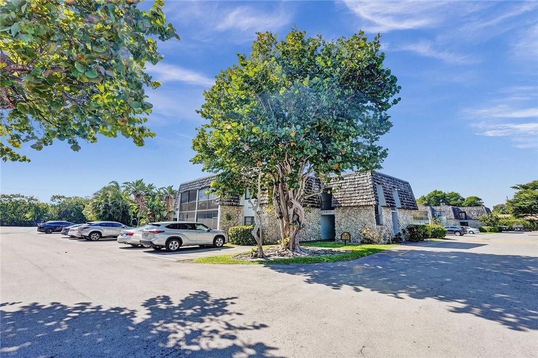 3111 Oakland Shores Drive, #F-206, Oakland Park, FL 33309 Photo 22