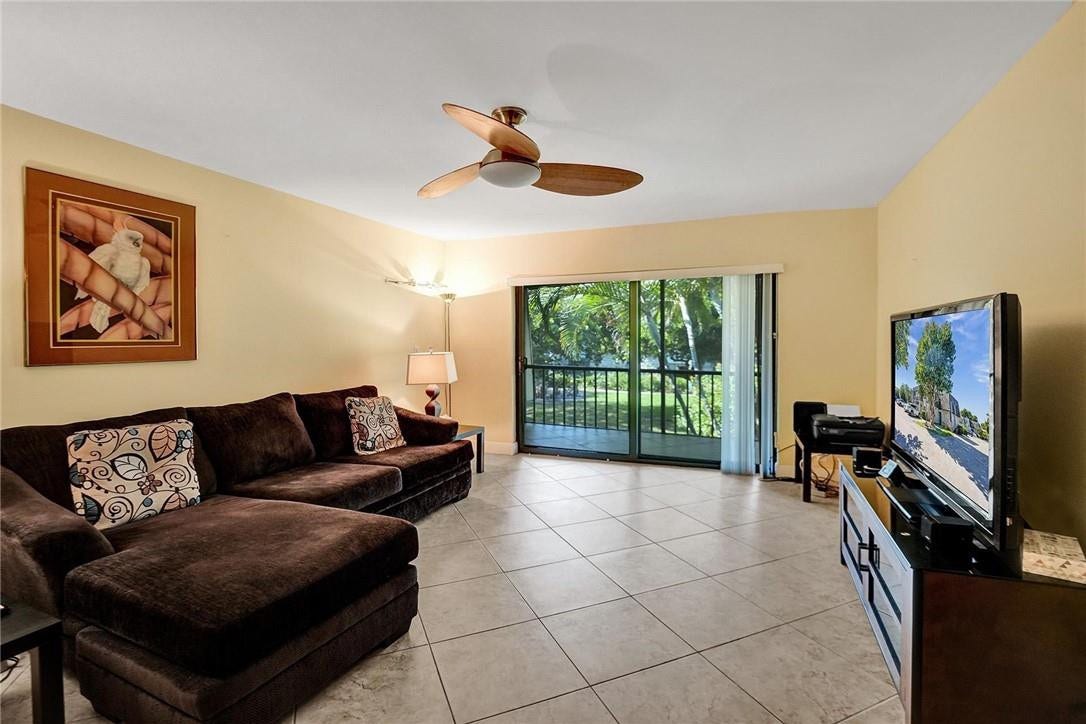 3111 Oakland Shores Drive, #F-206, Oakland Park, FL 33309 Photo 7