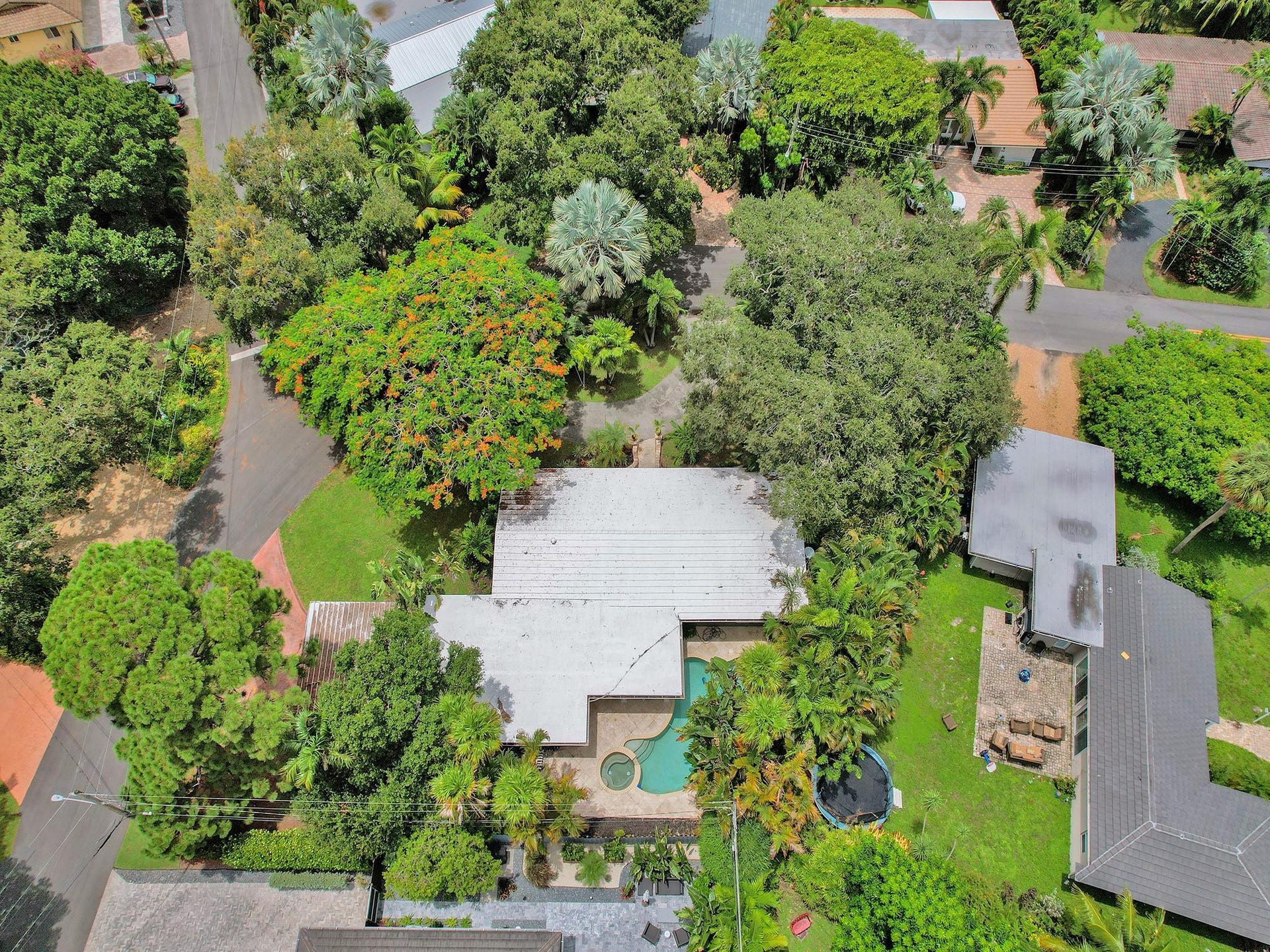 2824 NE 14th Avenue, Wilton Manors, FL 33334 Photo 7