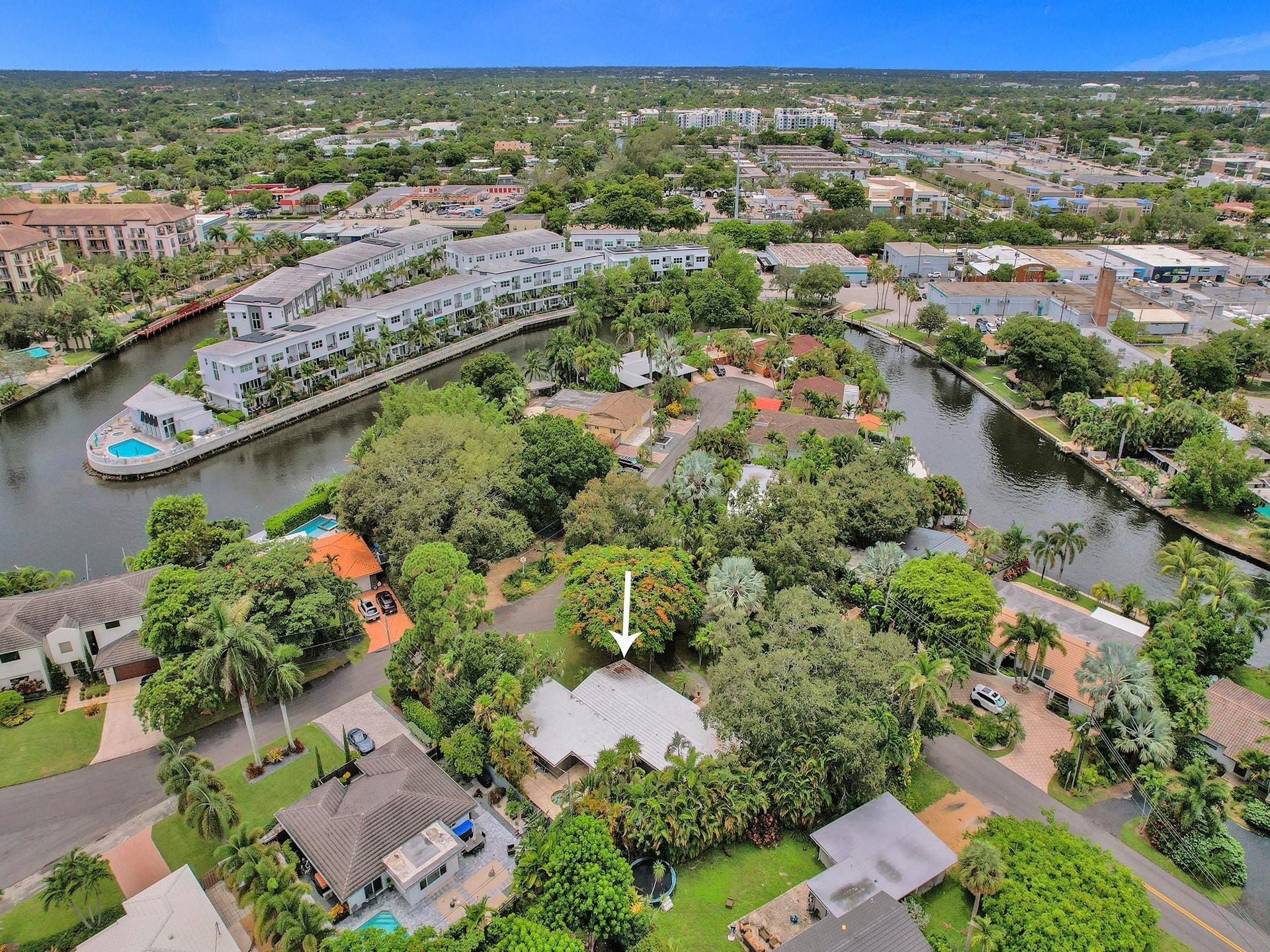 2824 NE 14th Avenue, Wilton Manors, FL 33334 Photo 6
