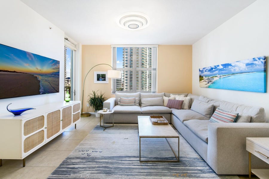 Property photo for 511 SE 5th Avenue, #1423, Fort Lauderdale, FL