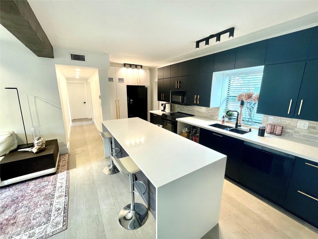 1215 E Broward Boulevard, Fort Lauderdale, Fort Lauderdale, FL 33301