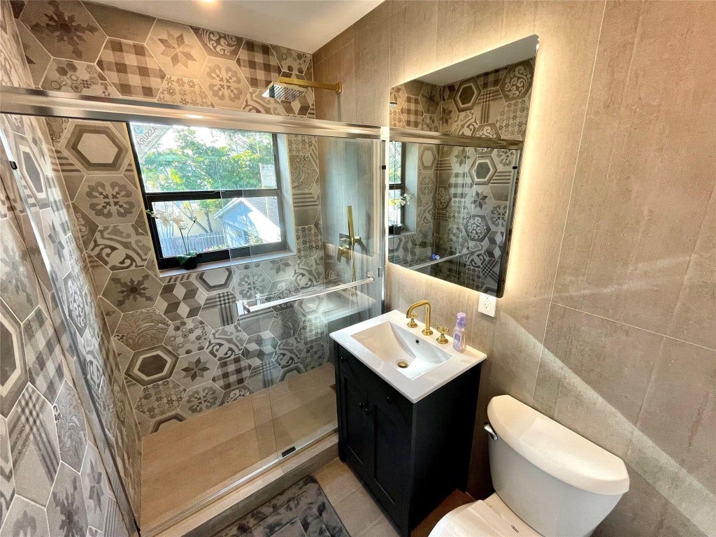 1215 E Broward Boulevard, Fort Lauderdale, Fort Lauderdale, FL 33301