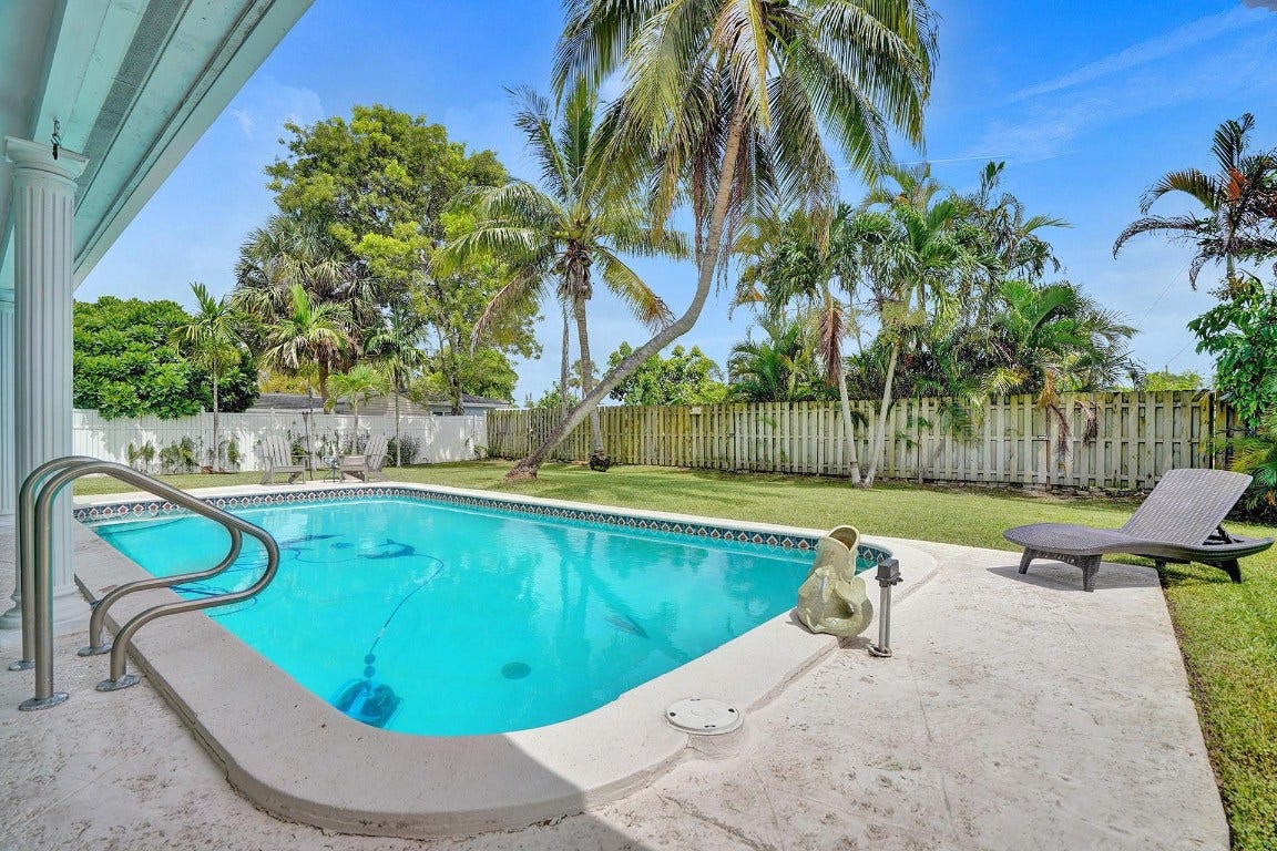 251 SW 18th Street, Pompano Beach, Pompano Beach, FL 33060