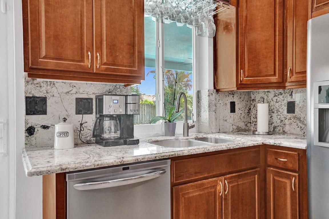 251 SW 18th Street, Pompano Beach, Pompano Beach, FL 33060
