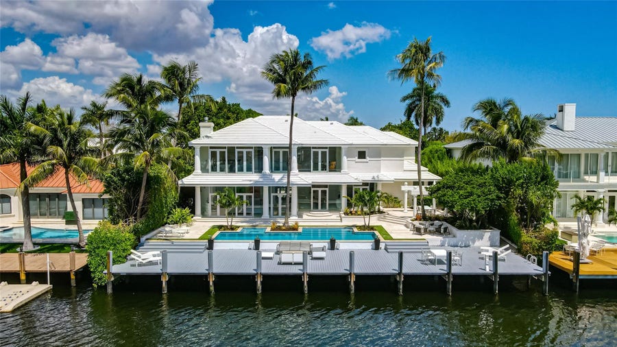 Property photo for 2024 Sunrise Key Boulevard, Fort Lauderdale, FL