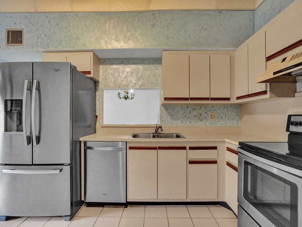 9153 W Sunrise Boulevard, #9153, Plantation, FL 33322 9153 W Sunrise Boulevard, #9153, Plantation, FL 33322