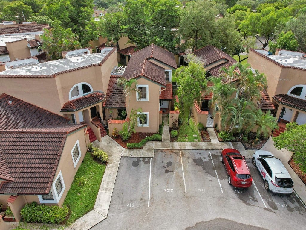 9153 W Sunrise Boulevard, #9153, Plantation, FL 33322 9153 W Sunrise Boulevard, #9153, Plantation, FL 33322