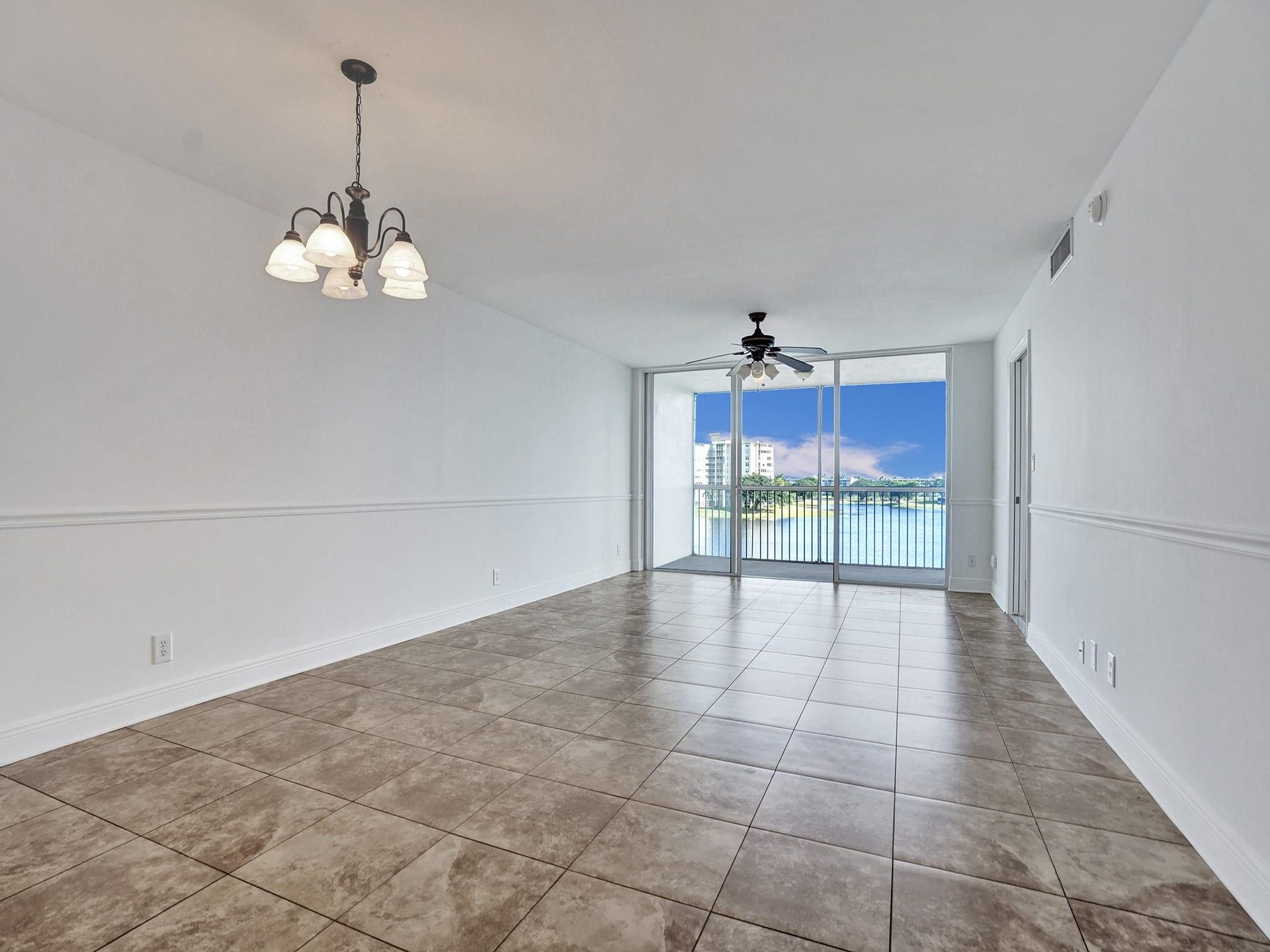 3091 N Course Drive, #405, Pompano Beach, FL 33069 Photo 13
