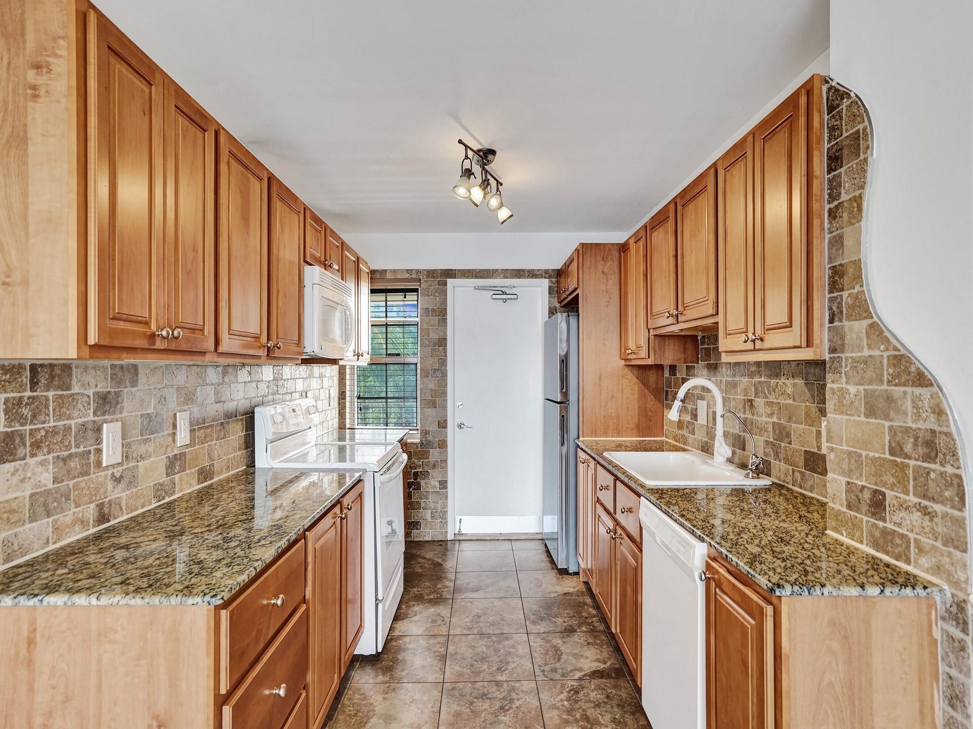 3091 N Course Drive, #405, Pompano Beach, FL 33069 Photo 21