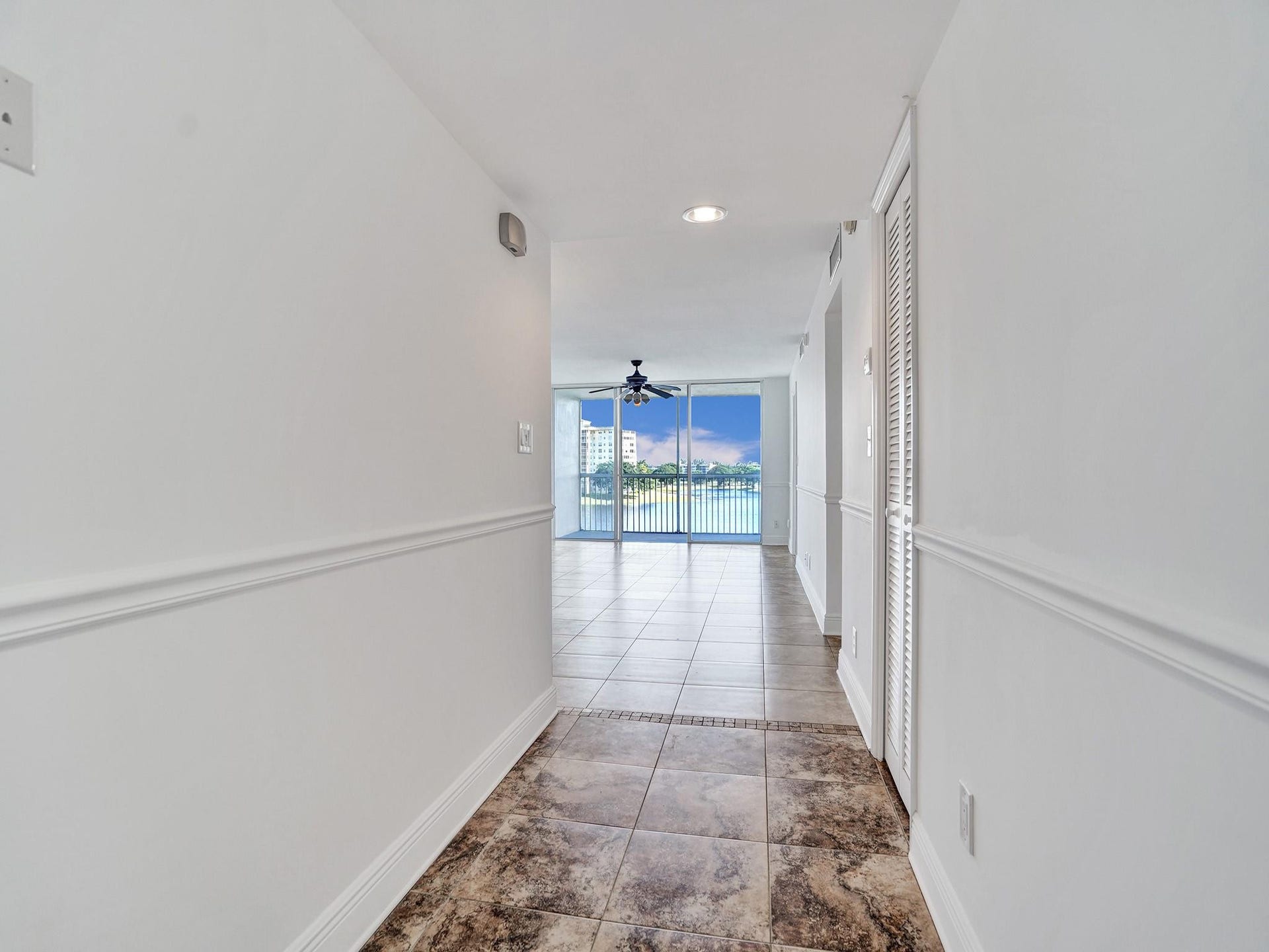 3091 N Course Drive, #405, Pompano Beach, FL 33069 Photo 12