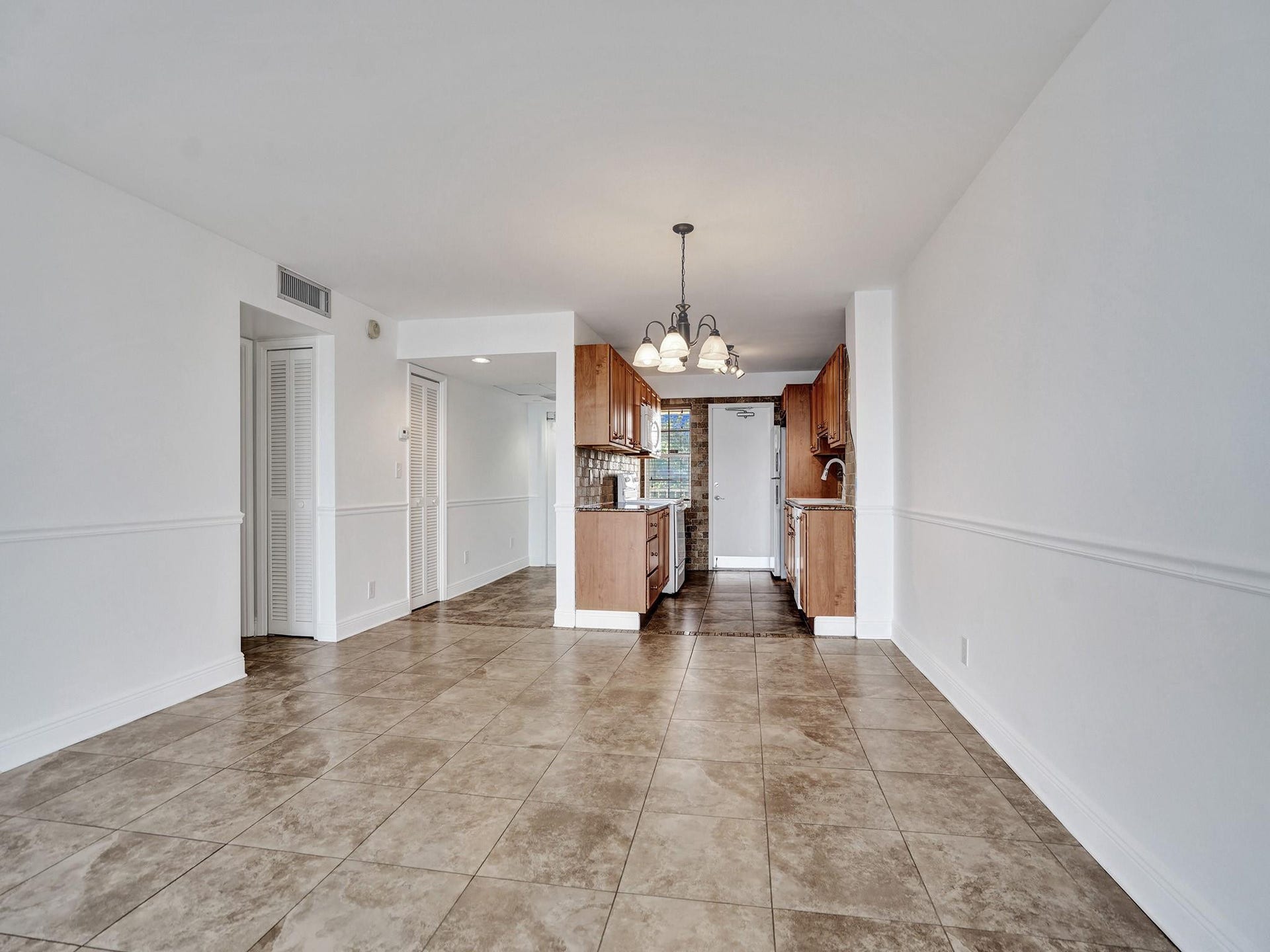 3091 N Course Drive, #405, Pompano Beach, FL 33069 Photo 15