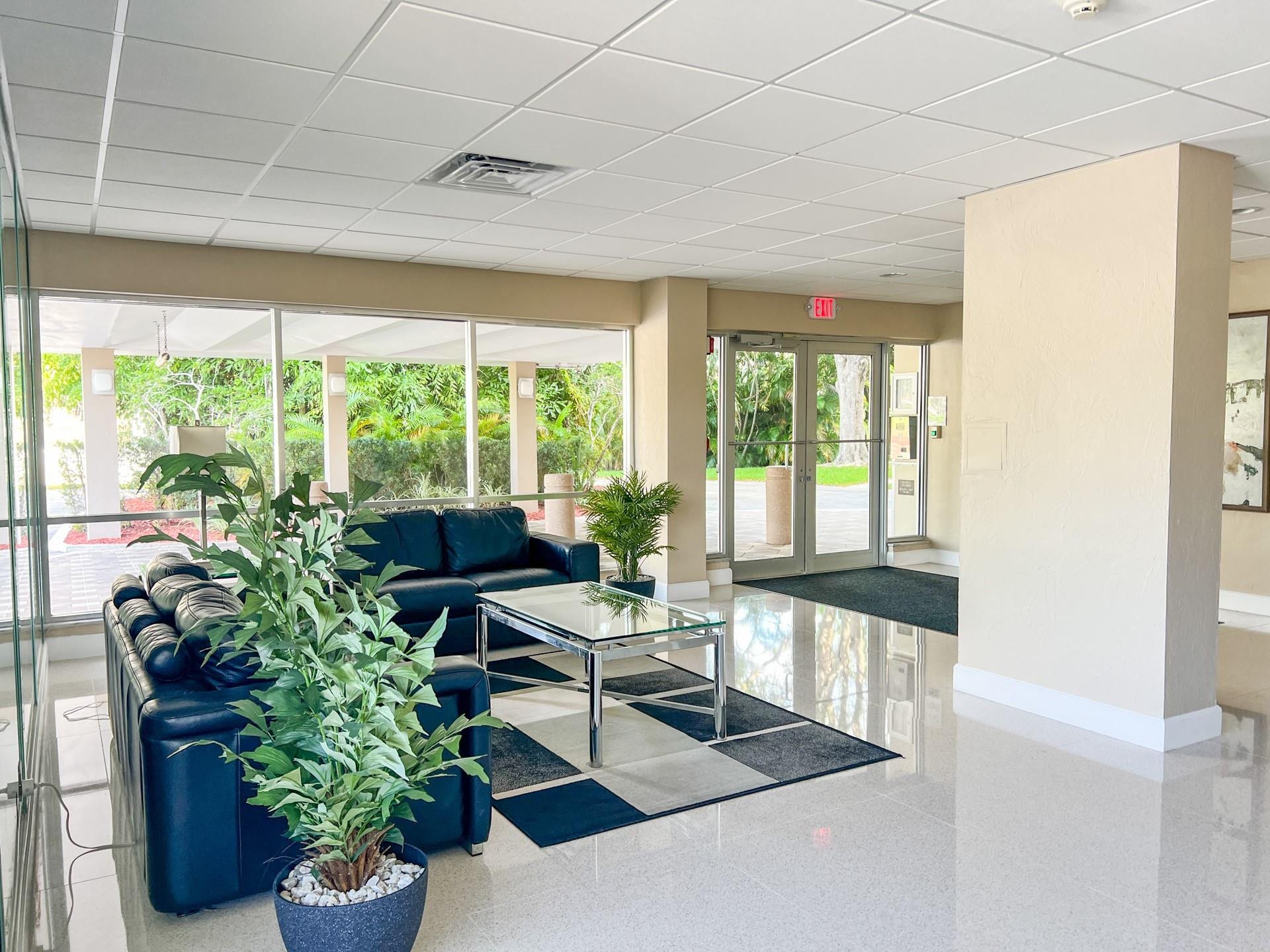 1831 NE 38 Street, #504, Oakland Park, FL 33308 Photo 4