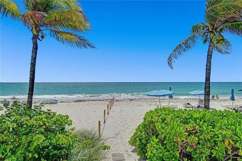 3850 Galt Ocean Drive, #711, Fort Lauderdale, FL 33308 private beach entrance