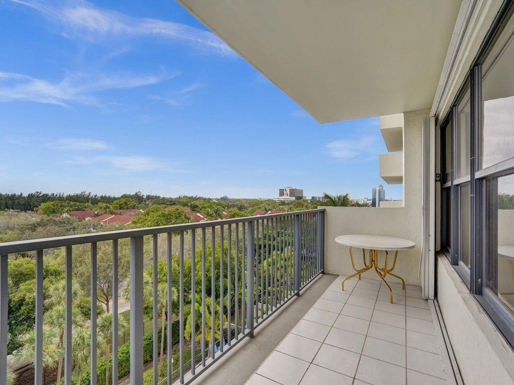 3200 Port Royale Drive, #705, Fort Lauderdale, FL 33308 3200 Port Royale Drive, #705, Fort Lauderdale, FL 33308
