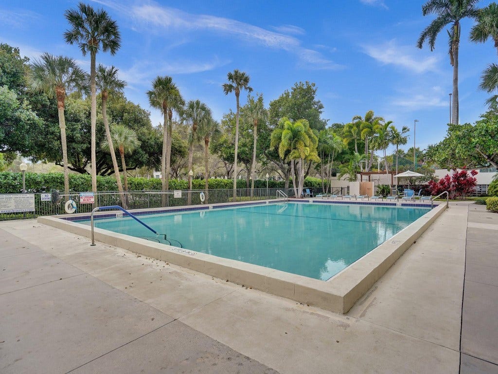3200 Port Royale Drive, #705, Fort Lauderdale, FL 33308 3200 Port Royale Drive, #705, Fort Lauderdale, FL 33308