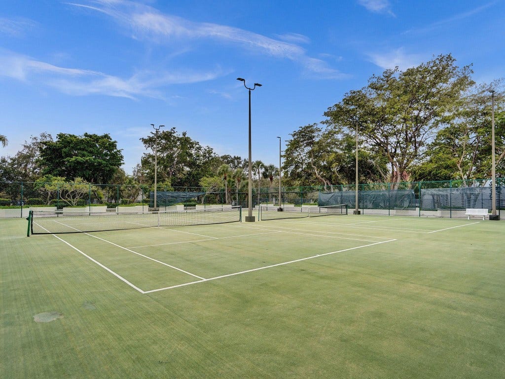 3200 Port Royale Drive, #705, Fort Lauderdale, FL 33308 3200 Port Royale Drive, #705, Fort Lauderdale, FL 33308