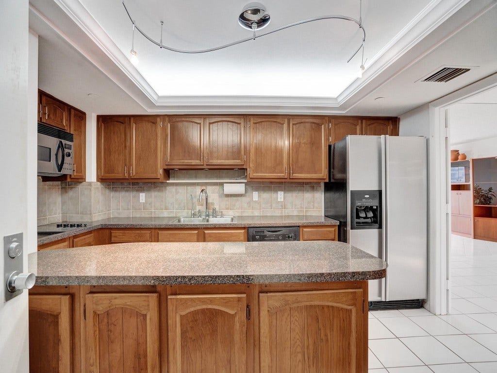 3200 Port Royale Drive, #705, Fort Lauderdale, FL 33308 3200 Port Royale Drive, #705, Fort Lauderdale, FL 33308