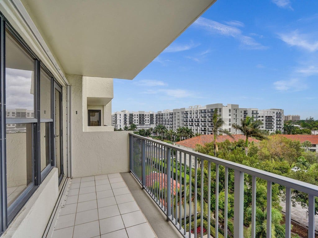 3200 Port Royale Drive, #705, Fort Lauderdale, FL 33308 3200 Port Royale Drive, #705, Fort Lauderdale, FL 33308