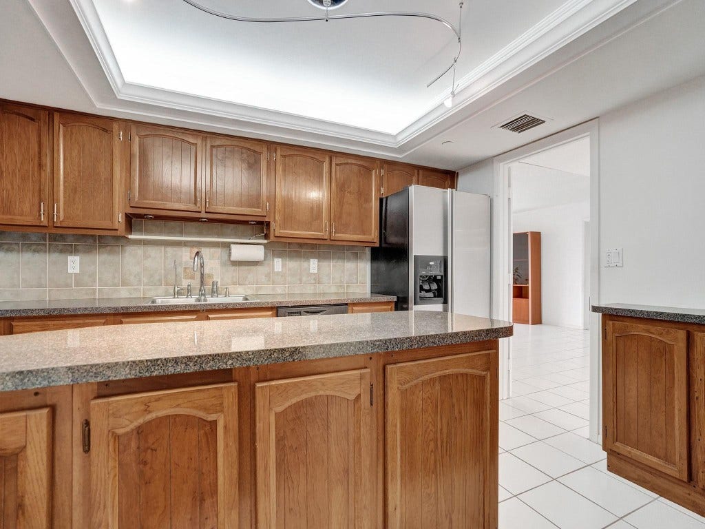 3200 Port Royale Drive, #705, Fort Lauderdale, FL 33308 3200 Port Royale Drive, #705, Fort Lauderdale, FL 33308