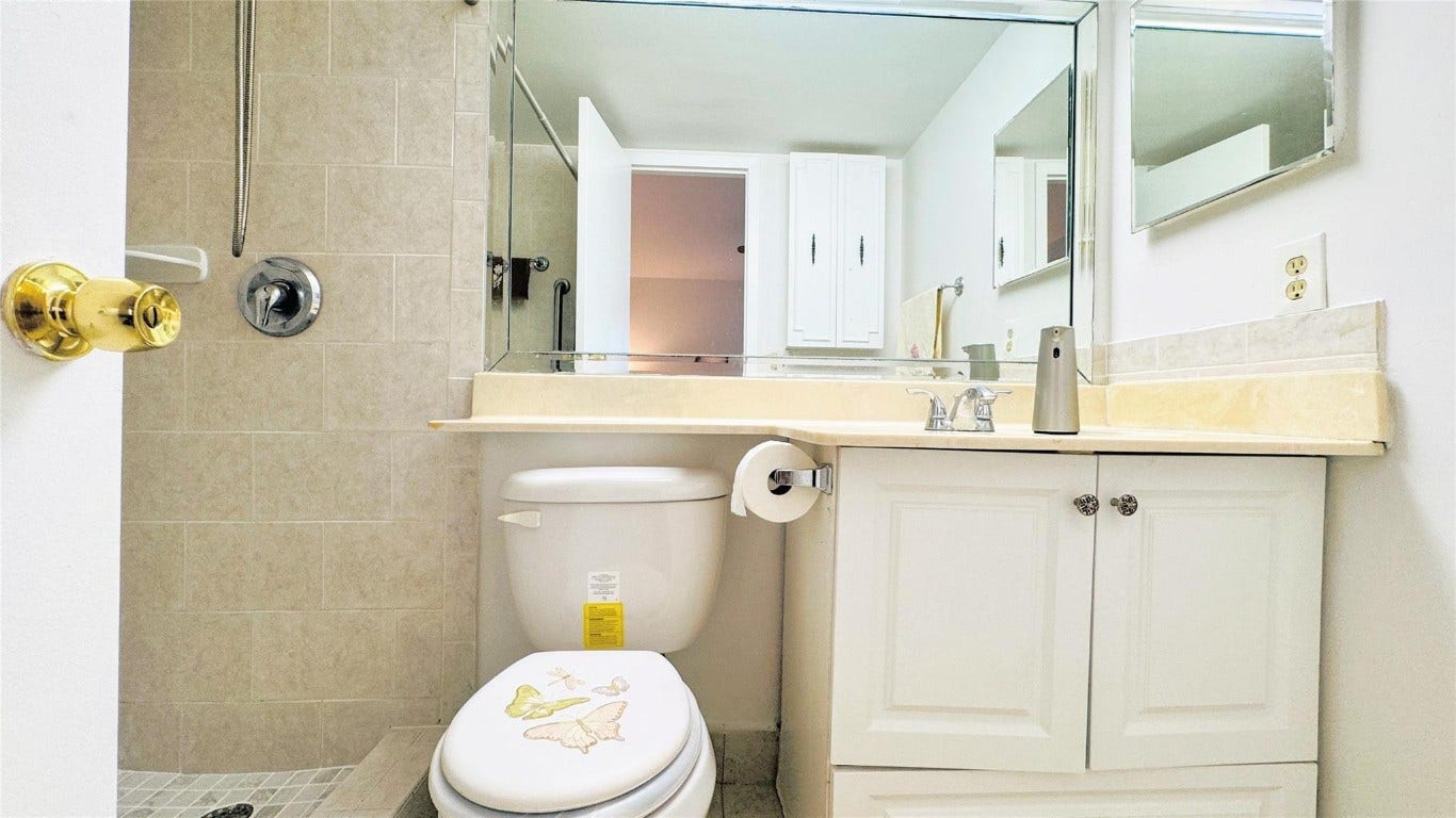 2033 Cornwall B, #2033, Boca Raton, FL 33434 2033 Cornwall B, #2033, Boca Raton, FL 33434