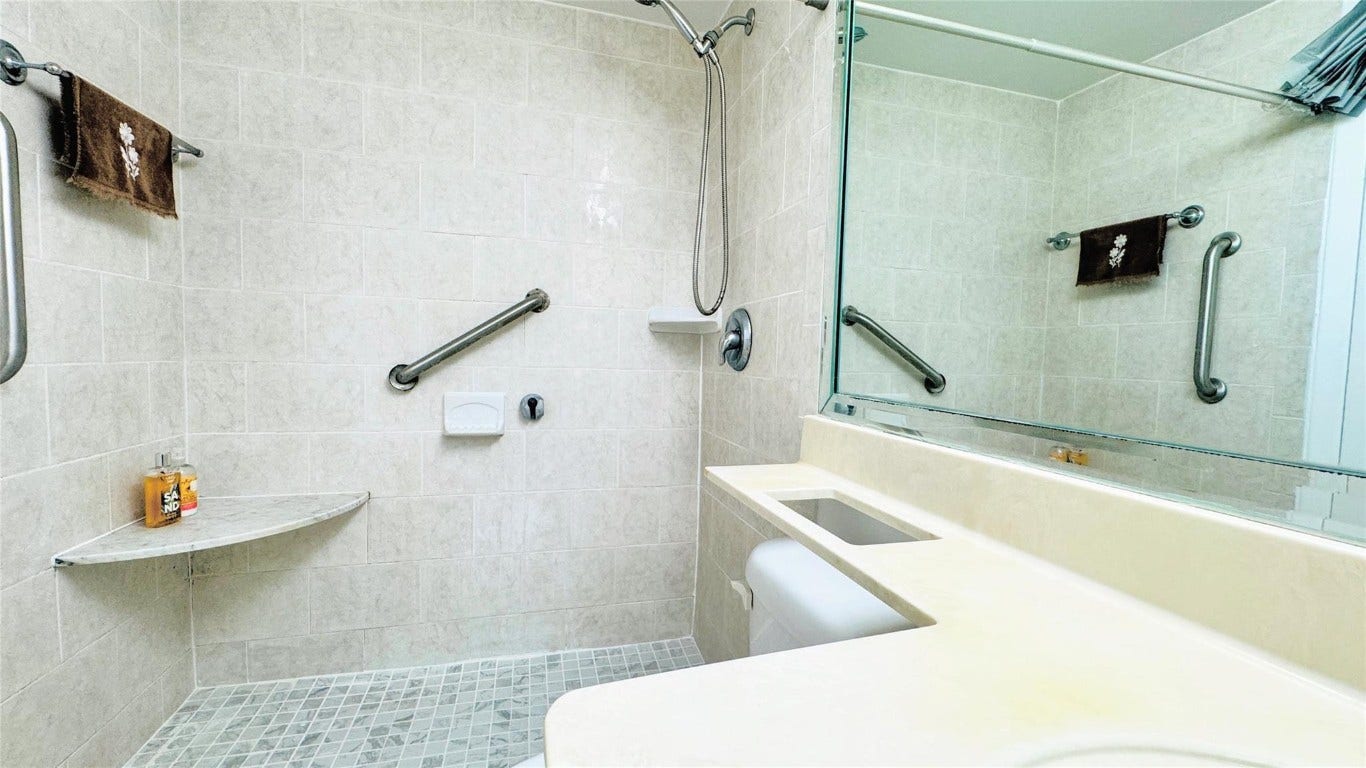 2033 Cornwall B, #2033, Boca Raton, FL 33434 2033 Cornwall B, #2033, Boca Raton, FL 33434