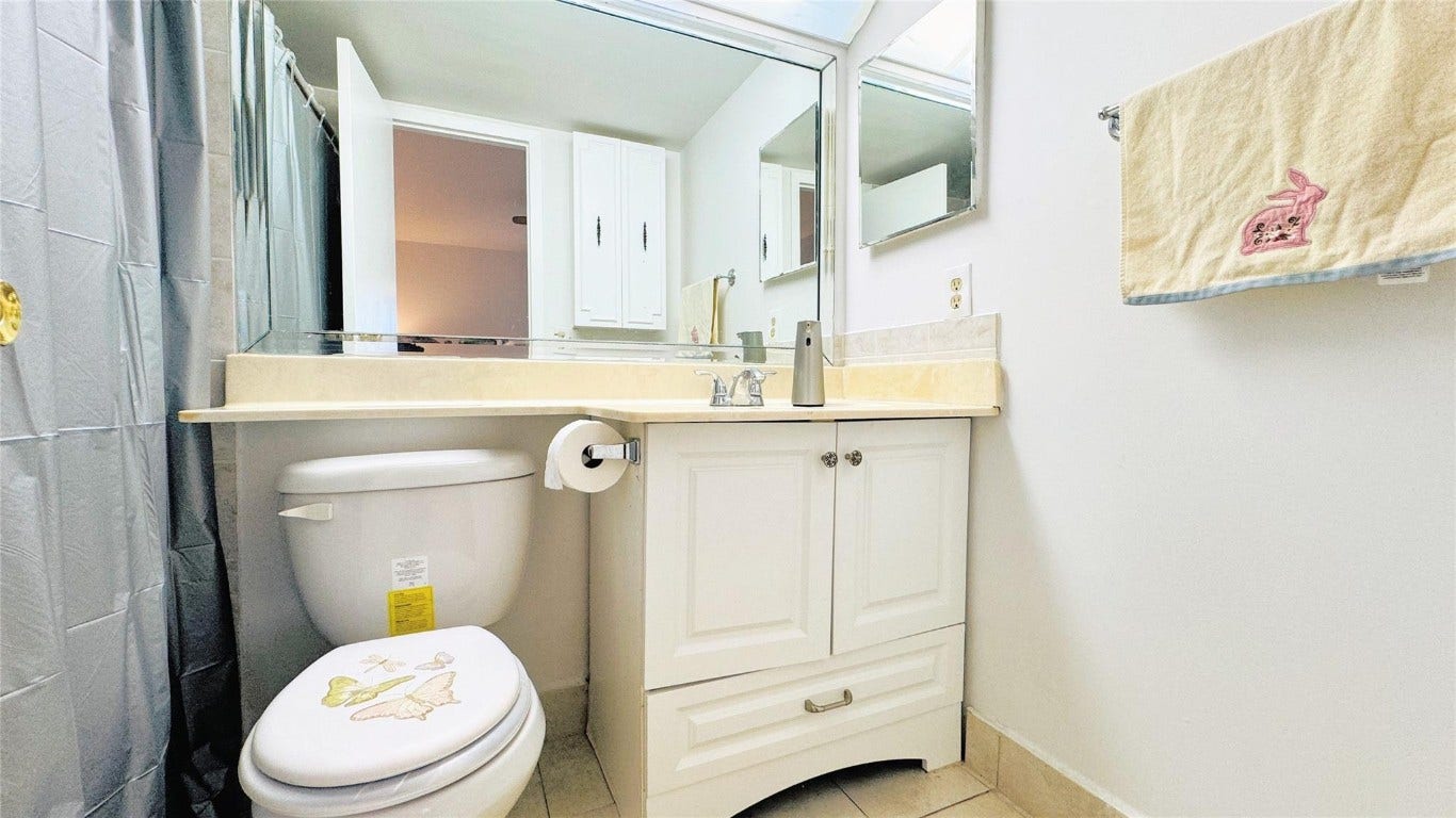 2033 Cornwall B, #2033, Boca Raton, FL 33434 2033 Cornwall B, #2033, Boca Raton, FL 33434