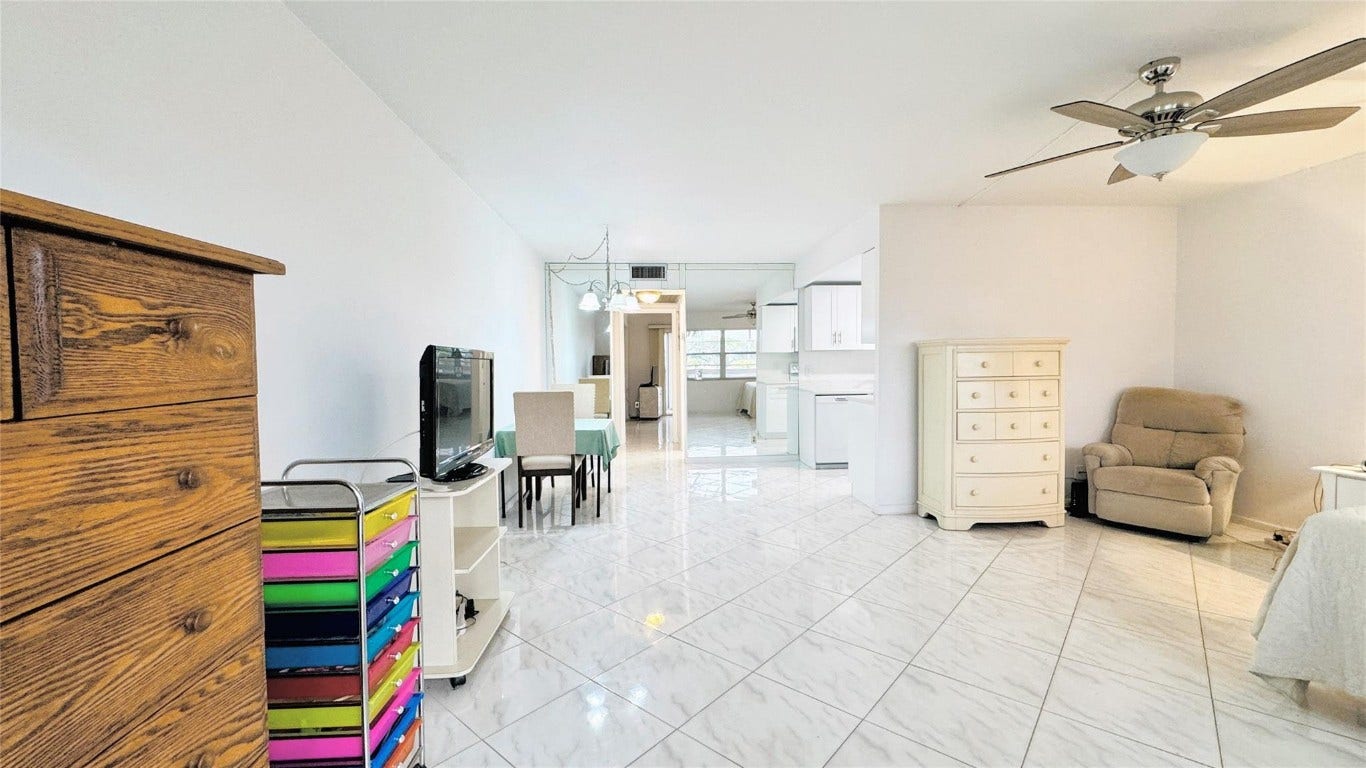 2033 Cornwall B, #2033, Boca Raton, FL 33434 2033 Cornwall B, #2033, Boca Raton, FL 33434