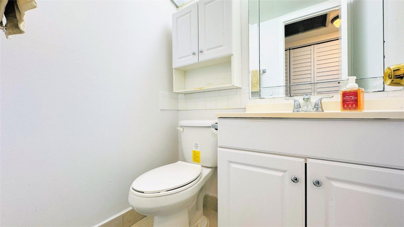 2033 Cornwall B, #2033, Boca Raton, FL 33434 2033 Cornwall B, #2033, Boca Raton, FL 33434