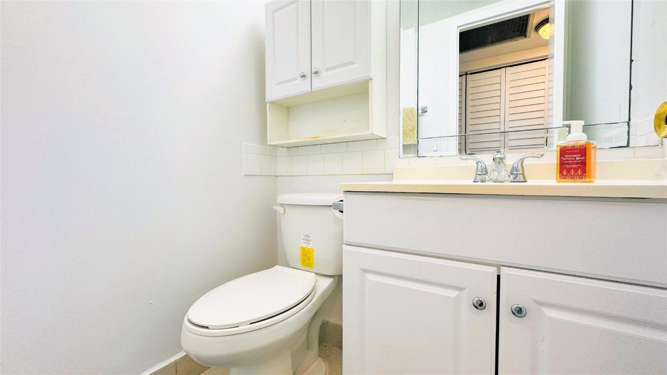 2033 Cornwall B, #2033, Boca Raton, FL 33434 2033 Cornwall B, #2033, Boca Raton, FL 33434