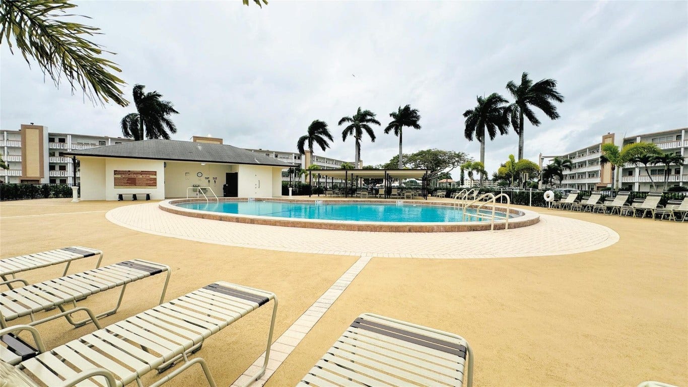 2033 Cornwall B, #2033, Boca Raton, FL 33434 2033 Cornwall B, #2033, Boca Raton, FL 33434