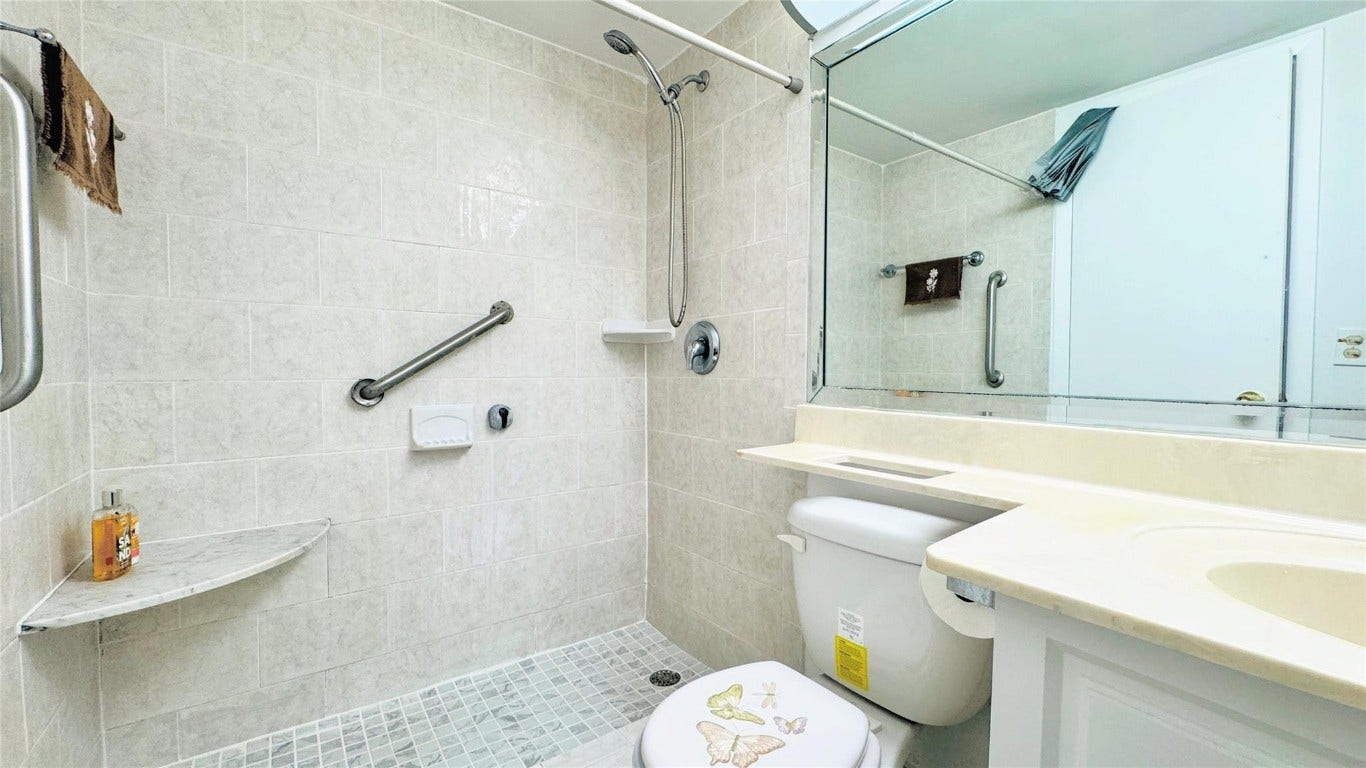 2033 Cornwall B, #2033, Boca Raton, FL 33434 2033 Cornwall B, #2033, Boca Raton, FL 33434
