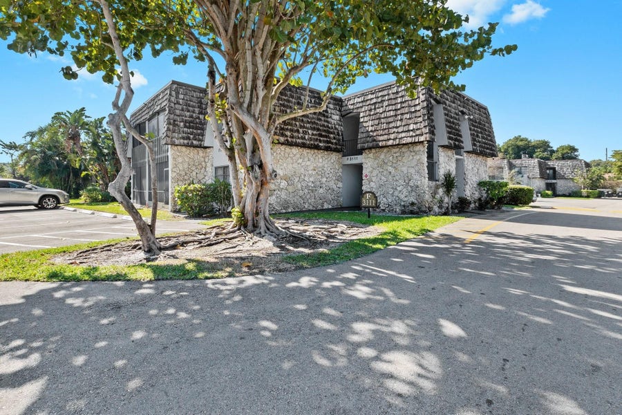 Property photo for 3111 Oakland Shores Drive, #F-210, Oakland Park, FL