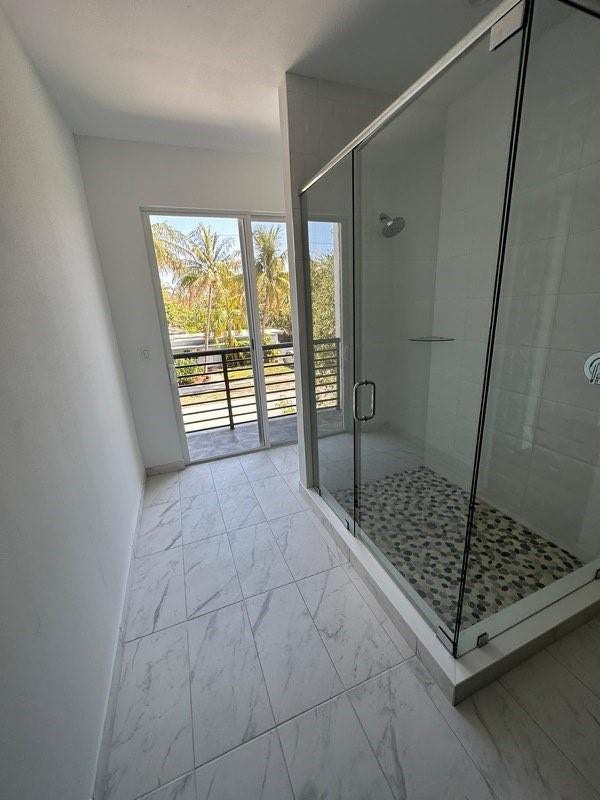 400 SE 22nd Street, #1, Fort Lauderdale, FL 33316