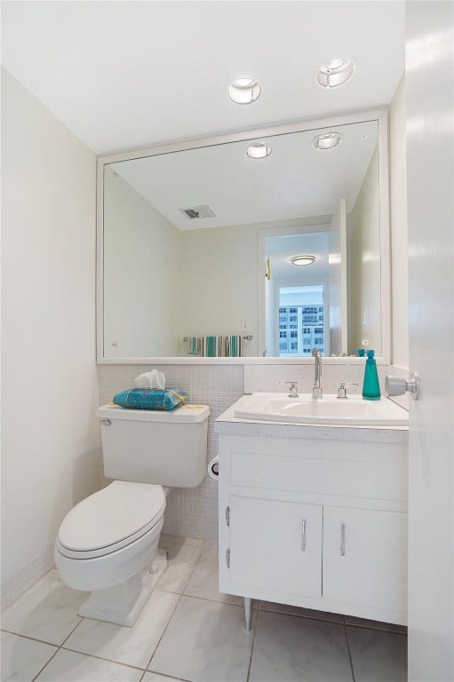 4010 Galt Ocean Drive, #908, Fort Lauderdale, FL 33308