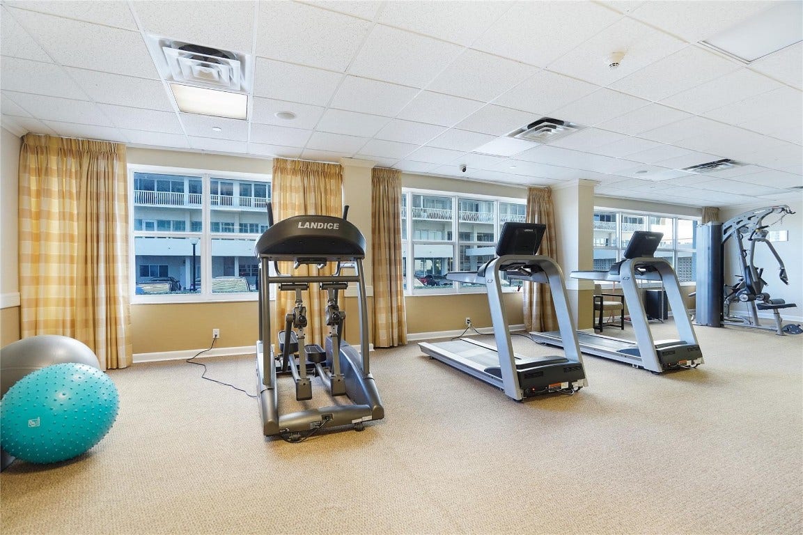 4010 Galt Ocean Drive, #908, Fort Lauderdale, FL 33308