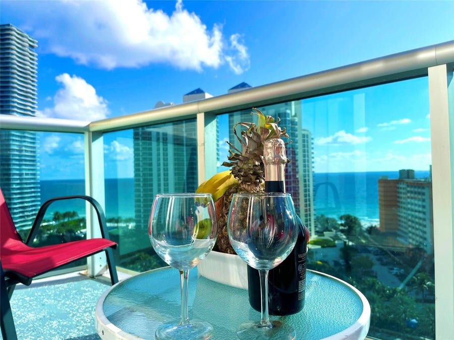 Property photo for 19370 Collins Avenue, Sunny Isles Beach, FL