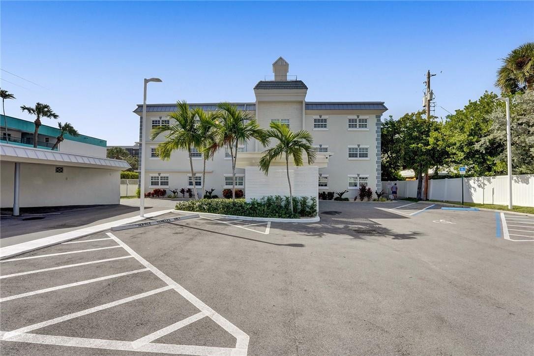 1439 S Ocean Boulevard, #201, Lauderdale By The Sea, FL 33062 Photo 28